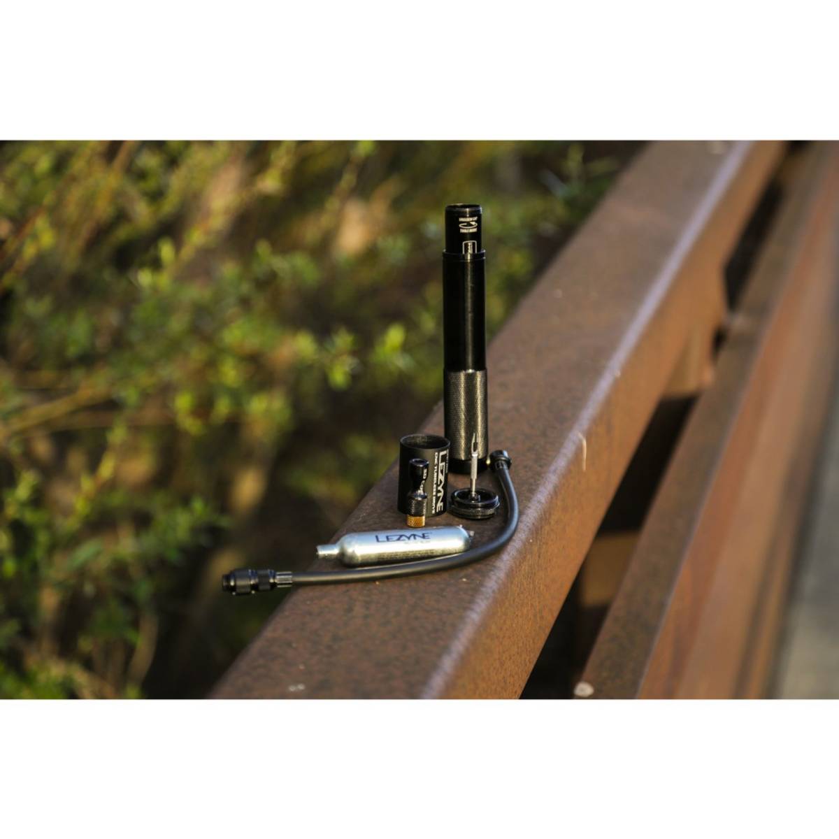 Lezyne CNC Tubeless Drive Håndpumpe